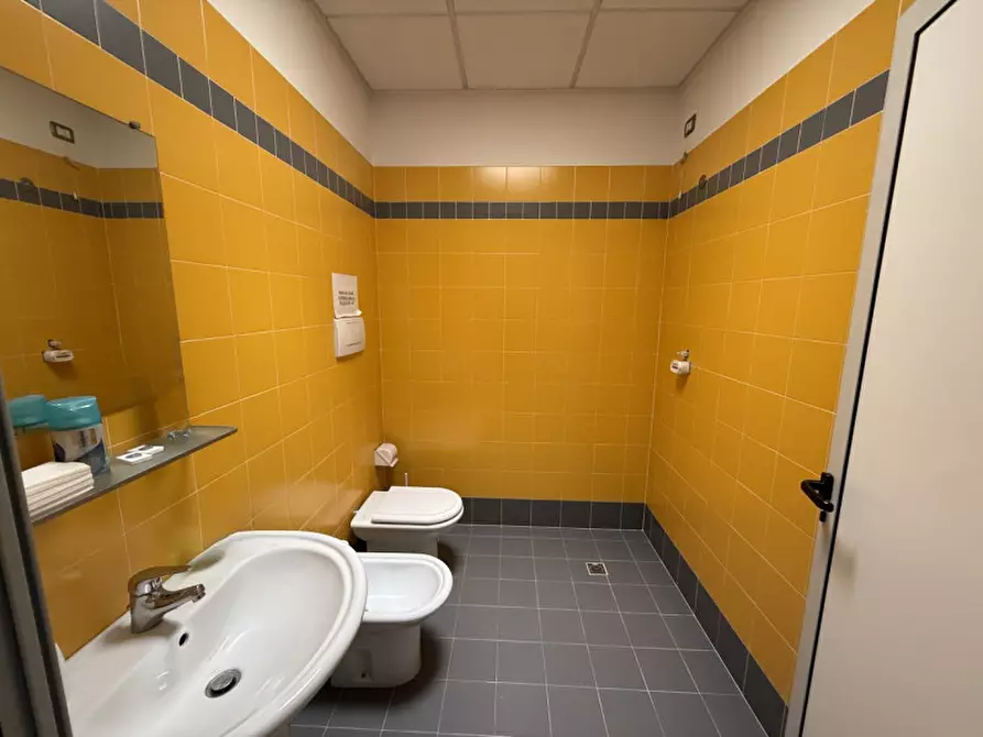 Immagine 27 di Ufficio in affitto  in Via del Risparmio a Castelfranco Veneto