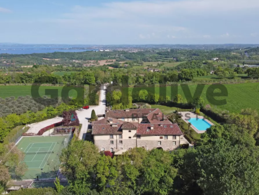 Immagine 42 di Appartamento in vendita  a Lonato del Garda