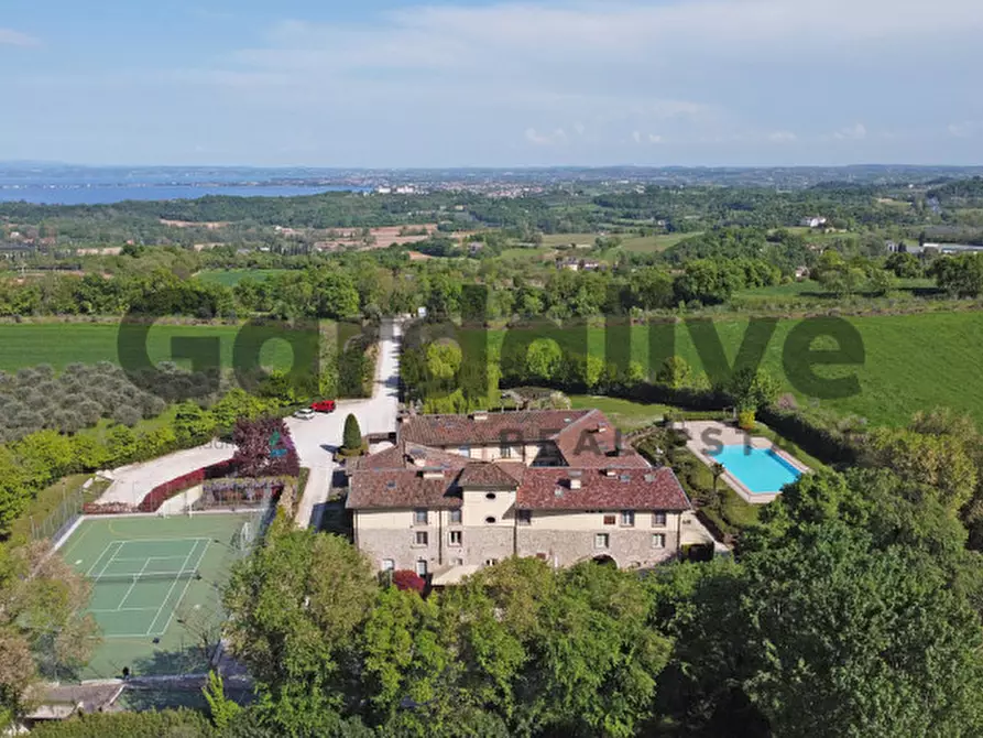 Immagine 43 di Appartamento in vendita  a Lonato del Garda