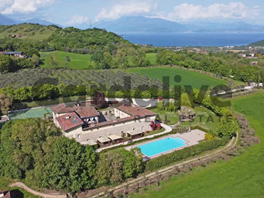 Immagine 47 di Appartamento in vendita  a Lonato del Garda