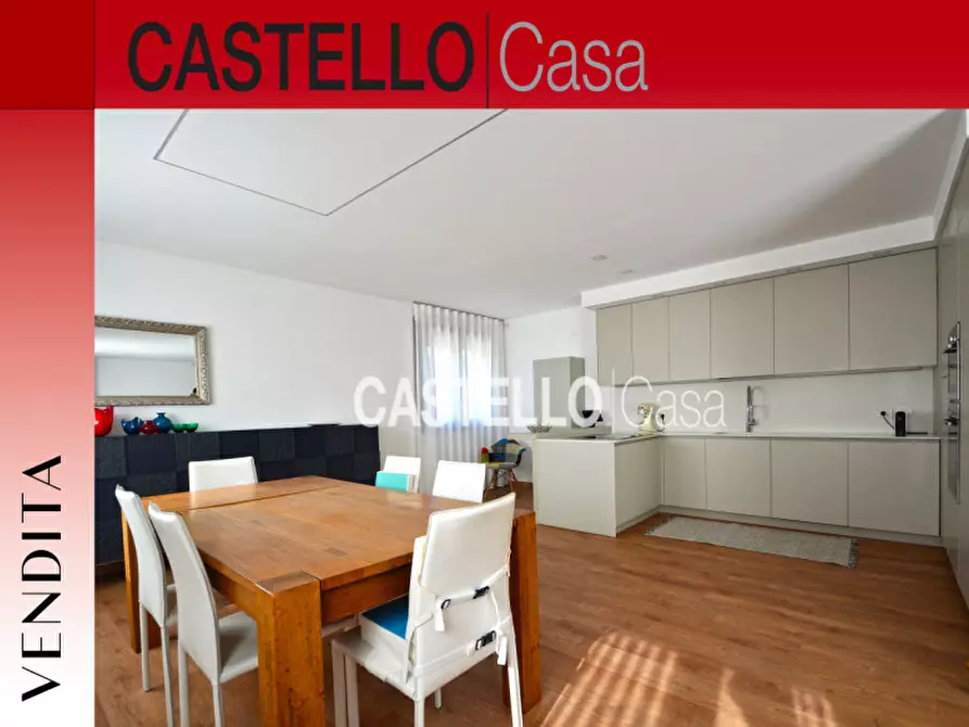 Immagine 5 di Attico in vendita  in via Francia a Castelfranco Veneto