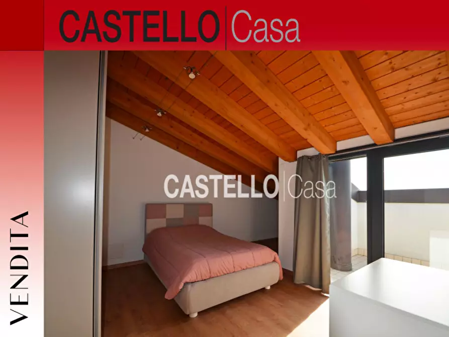 Immagine 11 di Attico in vendita  in via Francia a Castelfranco Veneto