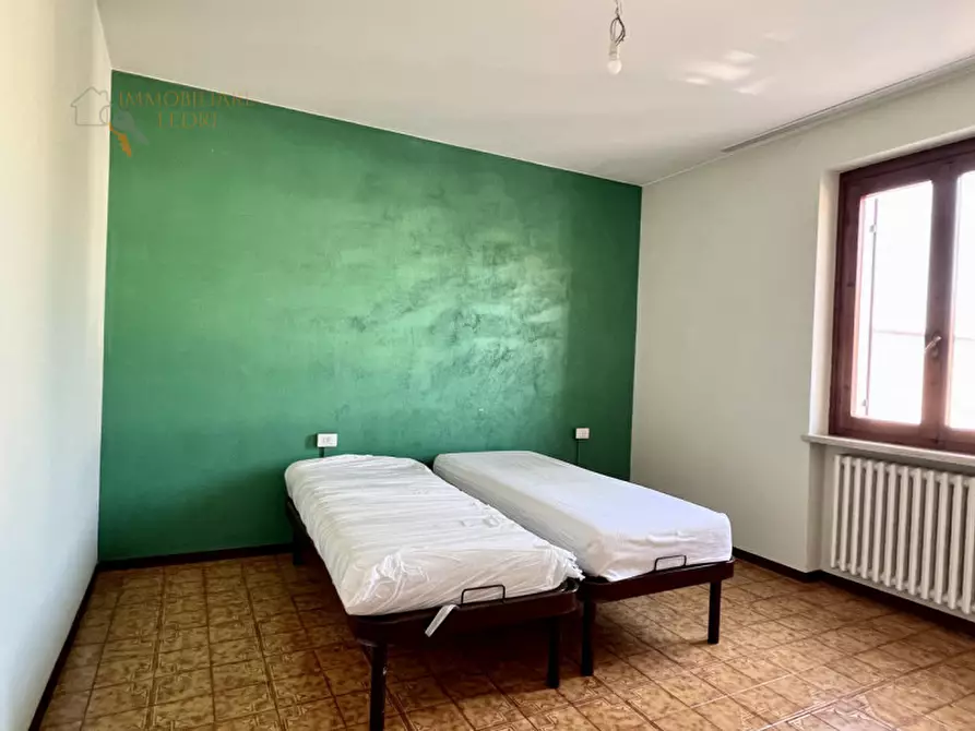 Immagine 13 di Casa bifamiliare in vendita  in Via Biante Remangi a Villafranca Di Verona