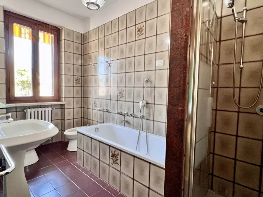 Immagine 14 di Casa bifamiliare in vendita  in Via Biante Remangi a Villafranca Di Verona