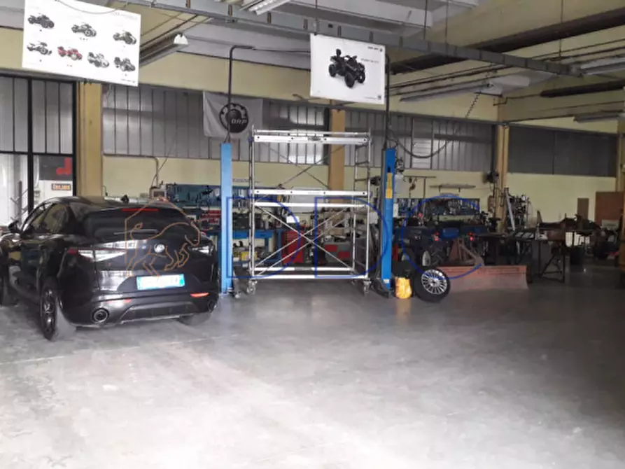 Immagine 11 di Capannone industriale in vendita  in Viale Marconi 33 a Bergamasco