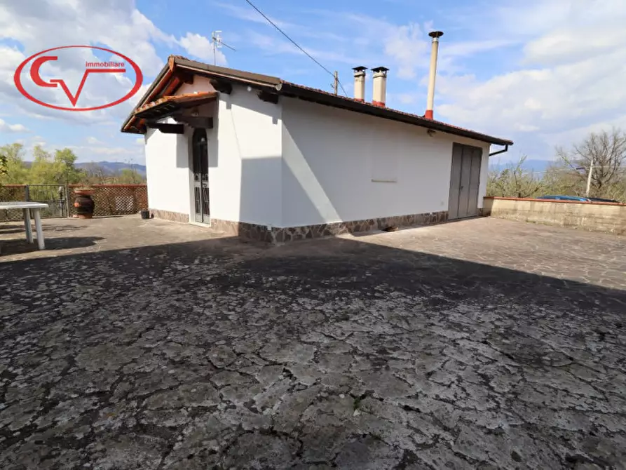 Immagine 4 di Villetta a schiera in vendita  in neri a Cavriglia