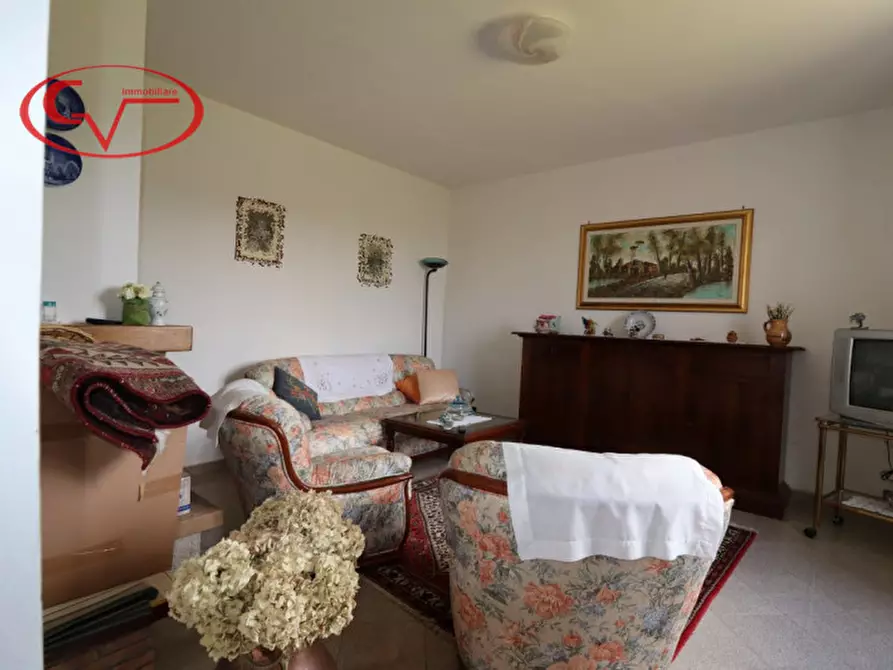 Immagine 16 di Villetta a schiera in vendita  in neri a Cavriglia