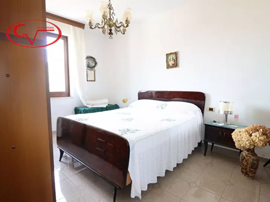 Immagine 19 di Villetta a schiera in vendita  in neri a Cavriglia