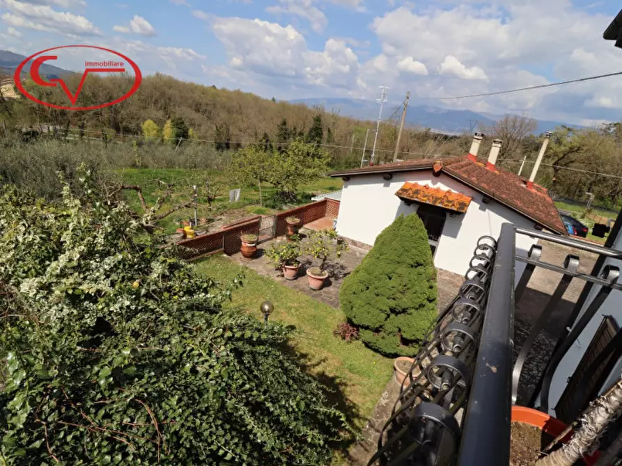 Immagine 39 di Villetta a schiera in vendita  in neri a Cavriglia