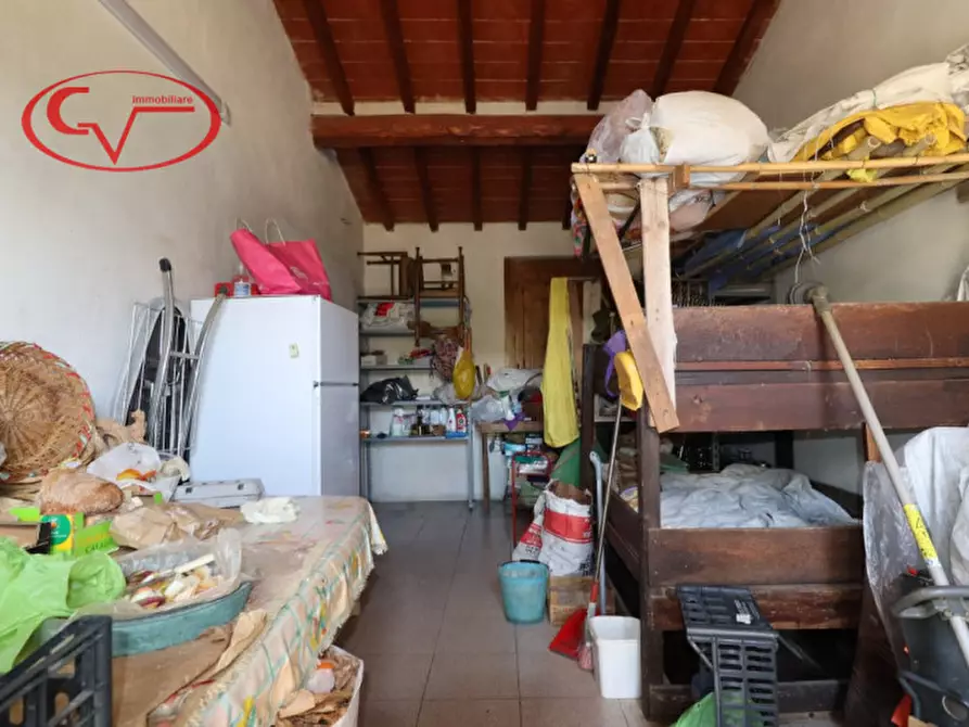 Immagine 40 di Villetta a schiera in vendita  in neri a Cavriglia