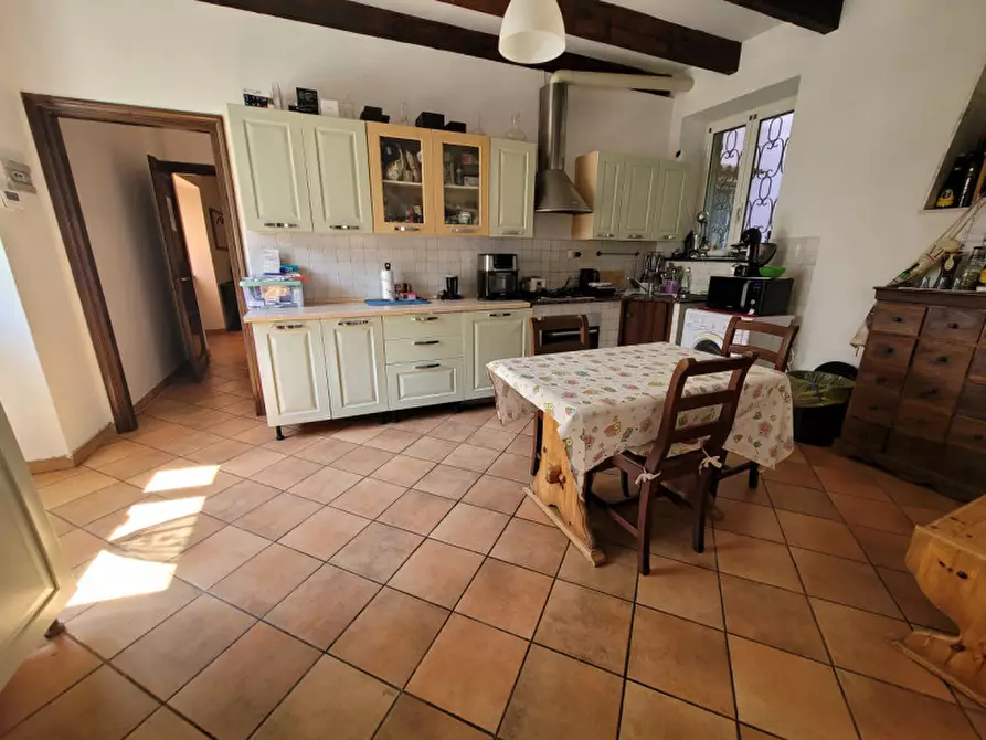 Immagine 3 di Casa bifamiliare in vendita  in via Tecci a Quiliano