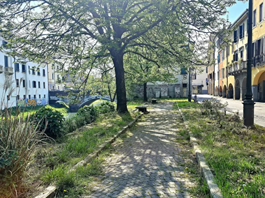 Immagine 1 di Appartamento in vendita  in Riviera San Benedetto a Padova