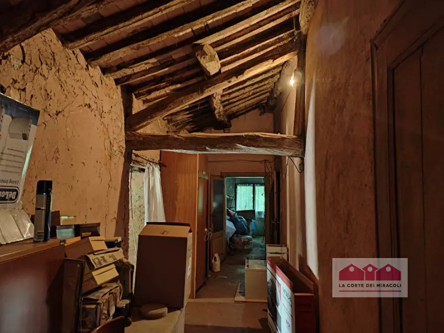 Immagine 10 di Rustico / casale in vendita  a Creazzo