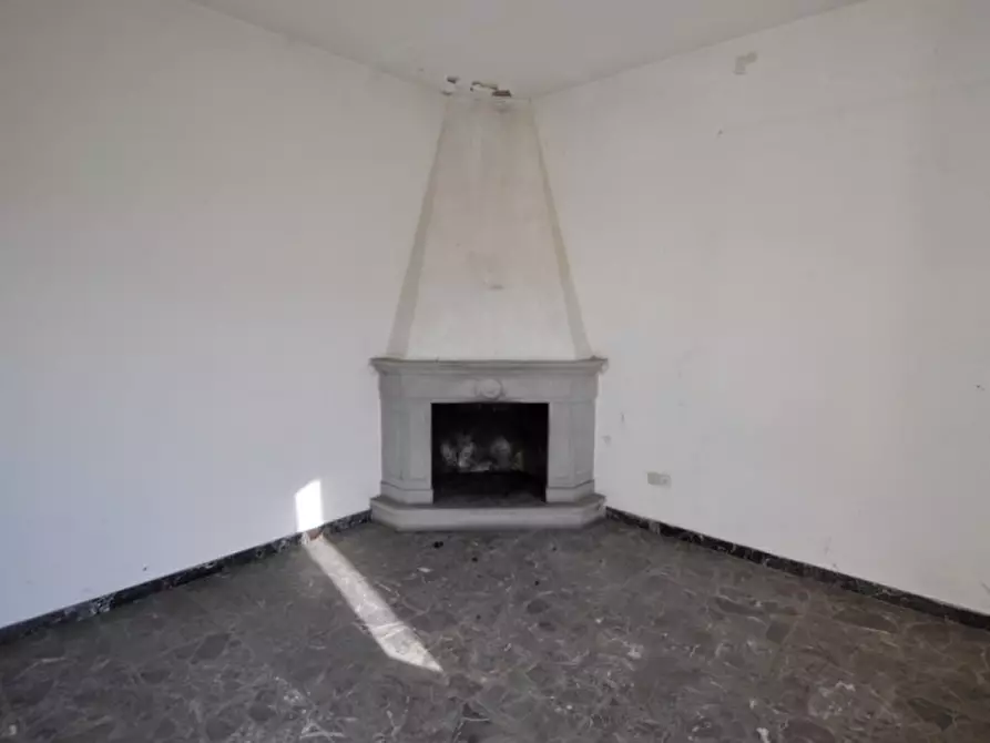 Immagine 4 di Casa indipendente in vendita  in via Campo Romano a Montevarchi