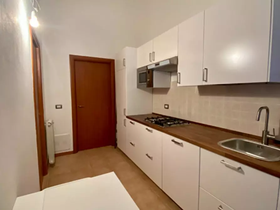 Immagine 1 di Appartamento in affitto  in Via Valsugana 7 a Milano