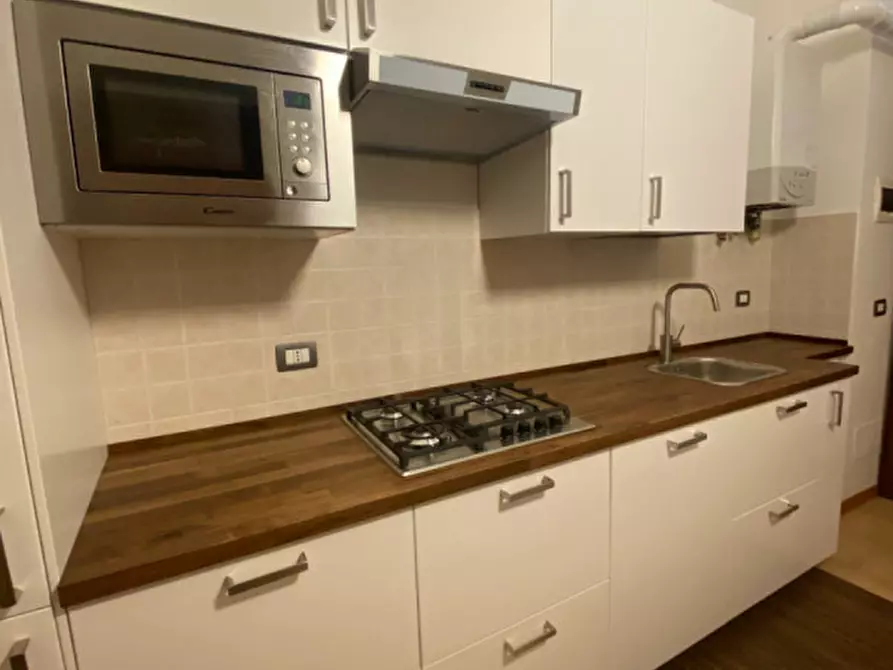 Immagine 3 di Appartamento in affitto  in Via Valsugana 7 a Milano