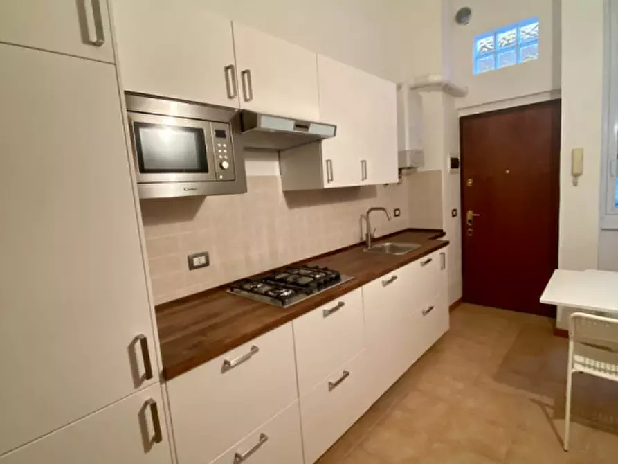 Immagine 4 di Appartamento in affitto  in Via Valsugana 7 a Milano