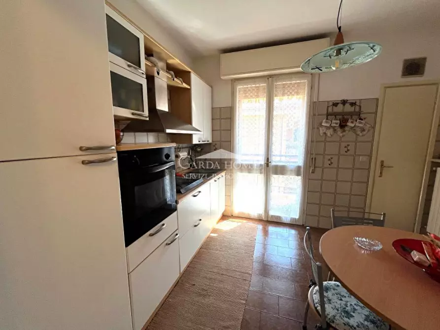 Immagine 10 di Appartamento in vendita  in Via Lorenzini a Desenzano Del Garda