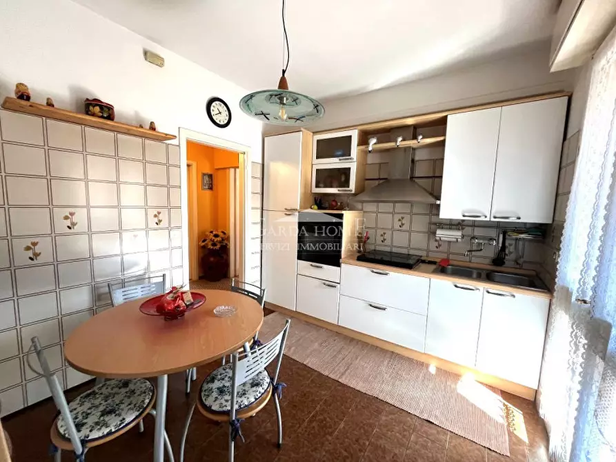 Immagine 12 di Appartamento in vendita  in Via Lorenzini a Desenzano Del Garda