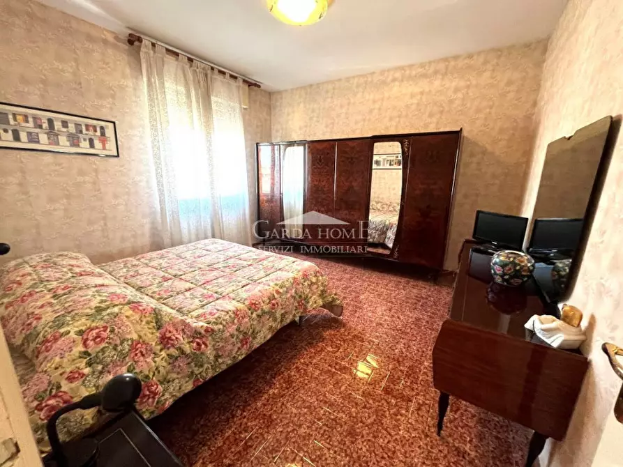 Immagine 18 di Appartamento in vendita  in Via Lorenzini a Desenzano Del Garda