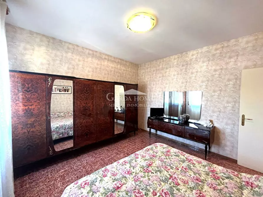 Immagine 22 di Appartamento in vendita  in Via Lorenzini a Desenzano Del Garda