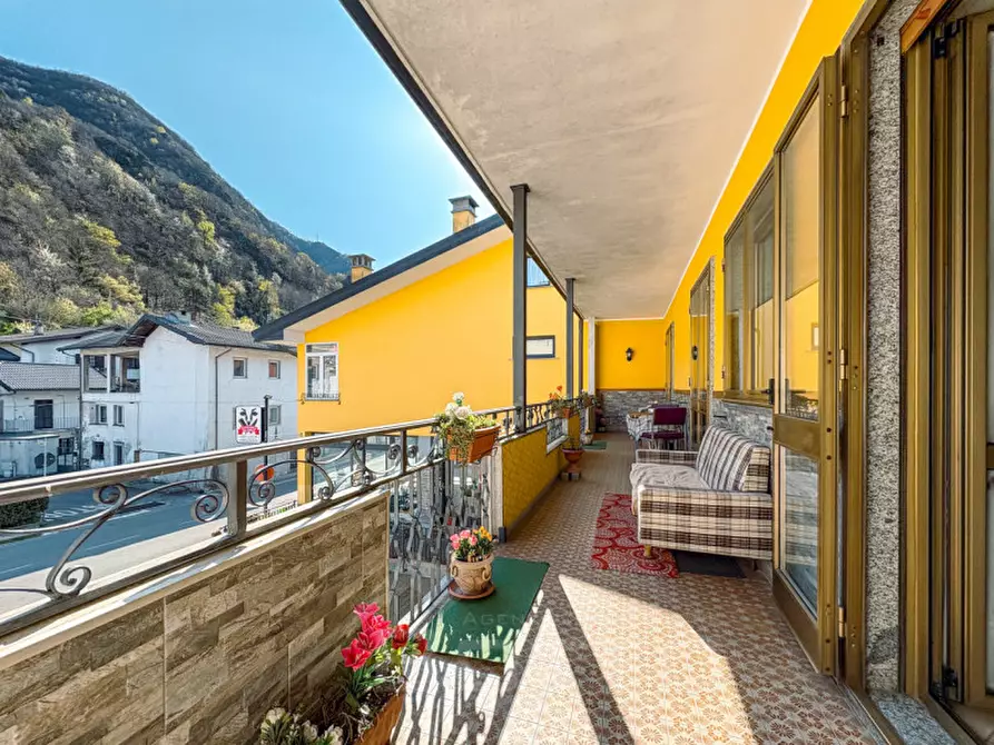 Immagine 3 di Appartamento in vendita  in Via nazionale Dresio a Vogogna