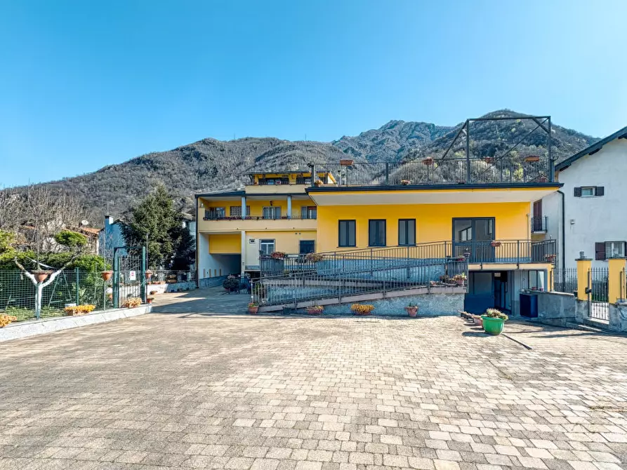 Immagine 5 di Appartamento in vendita  in Via nazionale Dresio a Vogogna