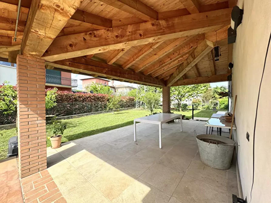 Immagine 1 di Villa in vendita  in Strada della Cuca 1 a Breganze