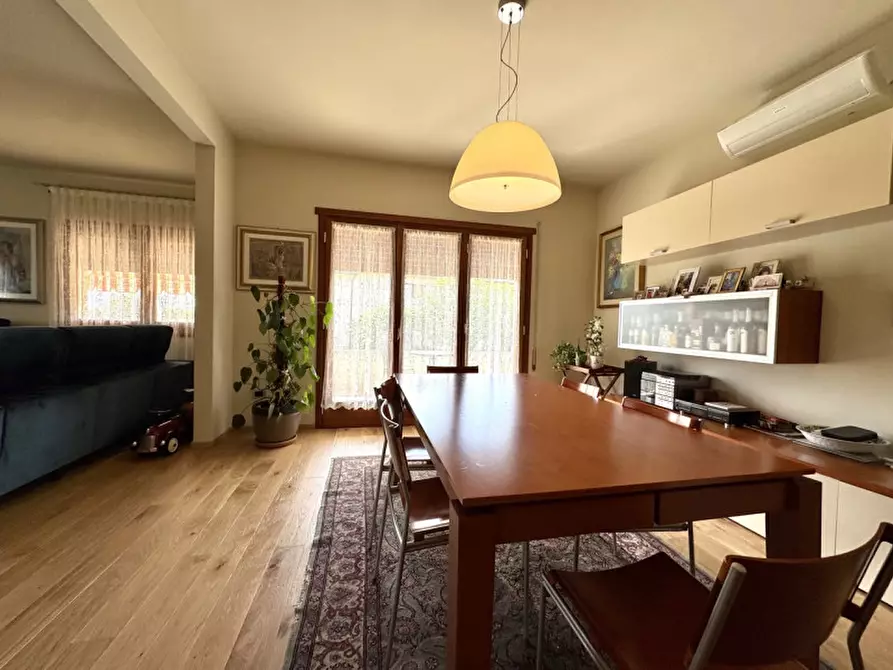 Immagine 11 di Villa in vendita  in Strada della Cuca 1 a Breganze