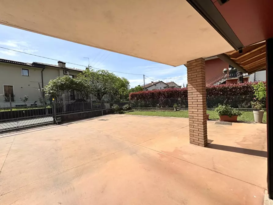 Immagine 35 di Villa in vendita  in Strada della Cuca 1 a Breganze