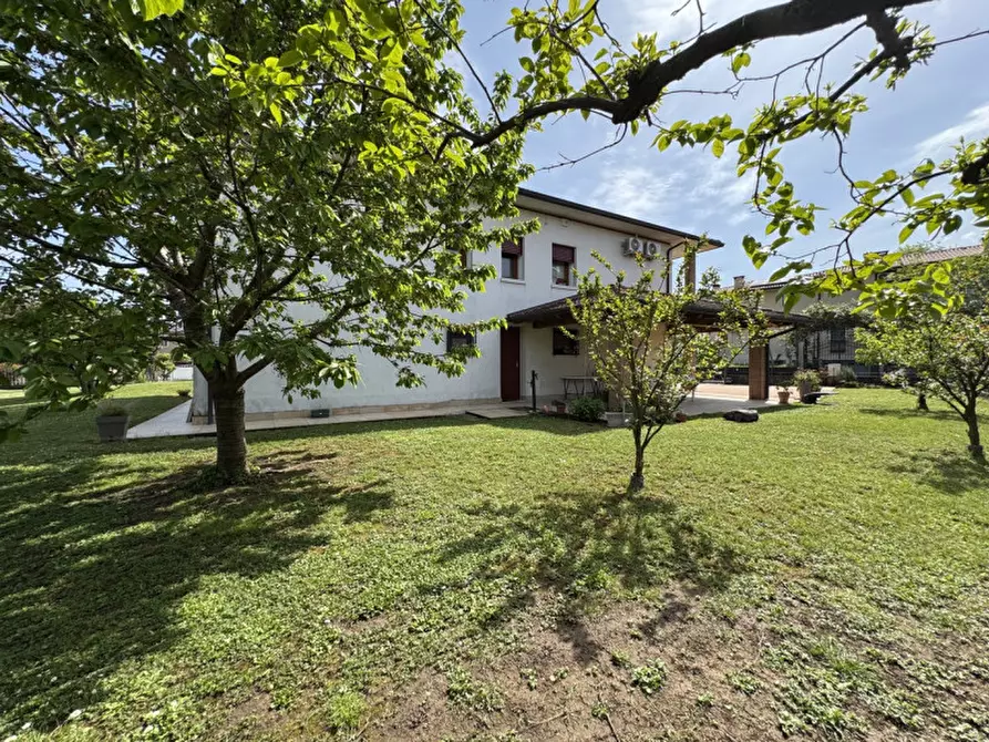 Immagine 39 di Villa in vendita  in Strada della Cuca 1 a Breganze