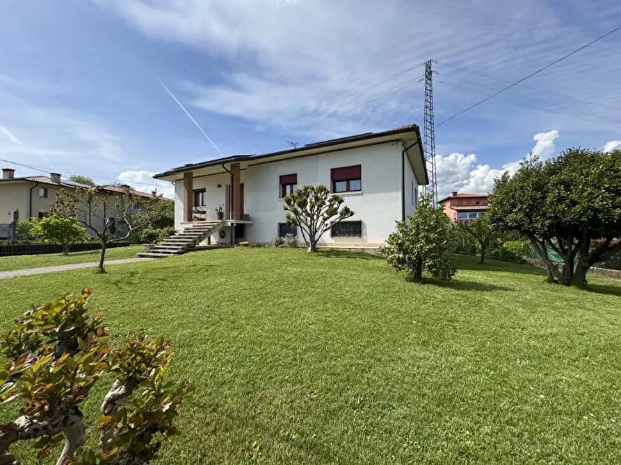 Immagine 41 di Villa in vendita  in Strada della Cuca 1 a Breganze