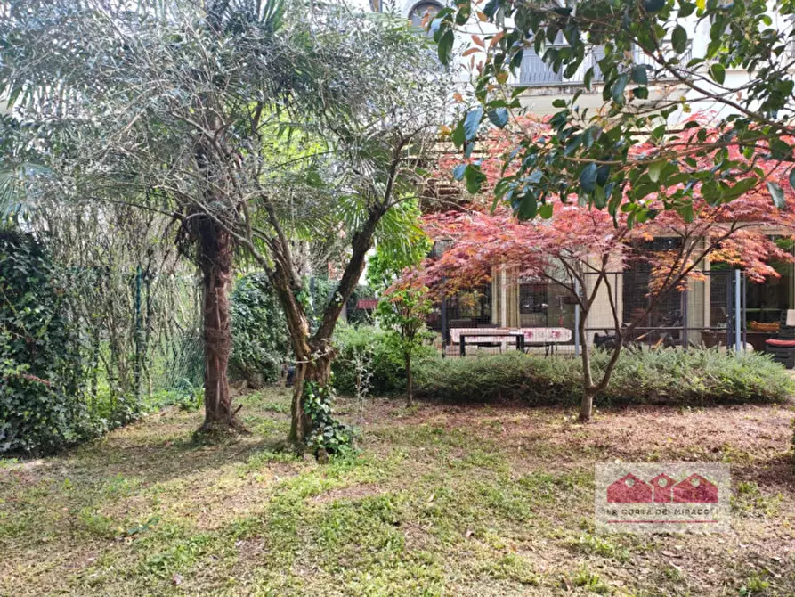 Immagine 21 di Casa bifamiliare in vendita  in Via Legione Antonini a Vicenza