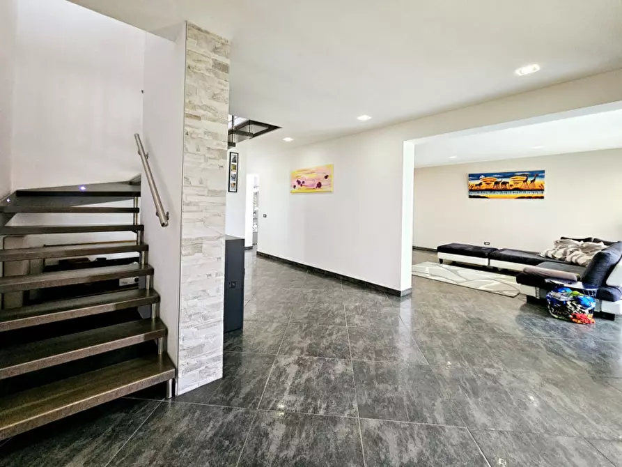 Immagine 5 di Casa indipendente in vendita  in VIA PONTE a Anguillara Veneta