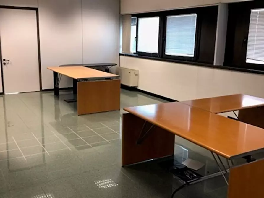 Immagine 10 di Ufficio in affitto  in VIA DELLA STAZIONE a Marcon