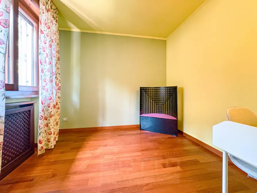 Immagine 23 di Villa in vendita  in via vignolo park 18 a Stresa