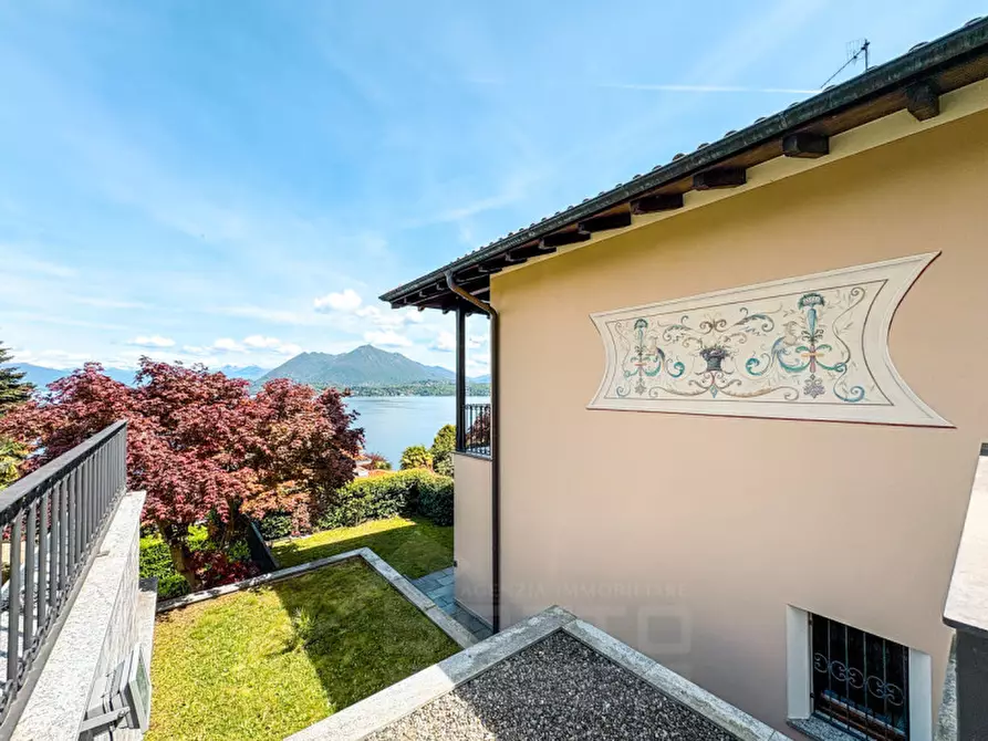 Immagine 48 di Villa in vendita  in via vignolo park 18 a Stresa