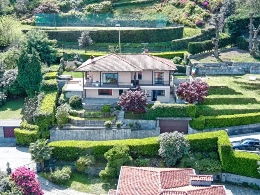 Immagine 50 di Villa in vendita  in via vignolo park 18 a Stresa