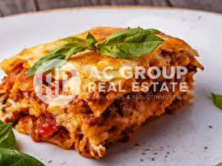 Immagine 3 di Negozio in vendita  in Via Varese a Solaro