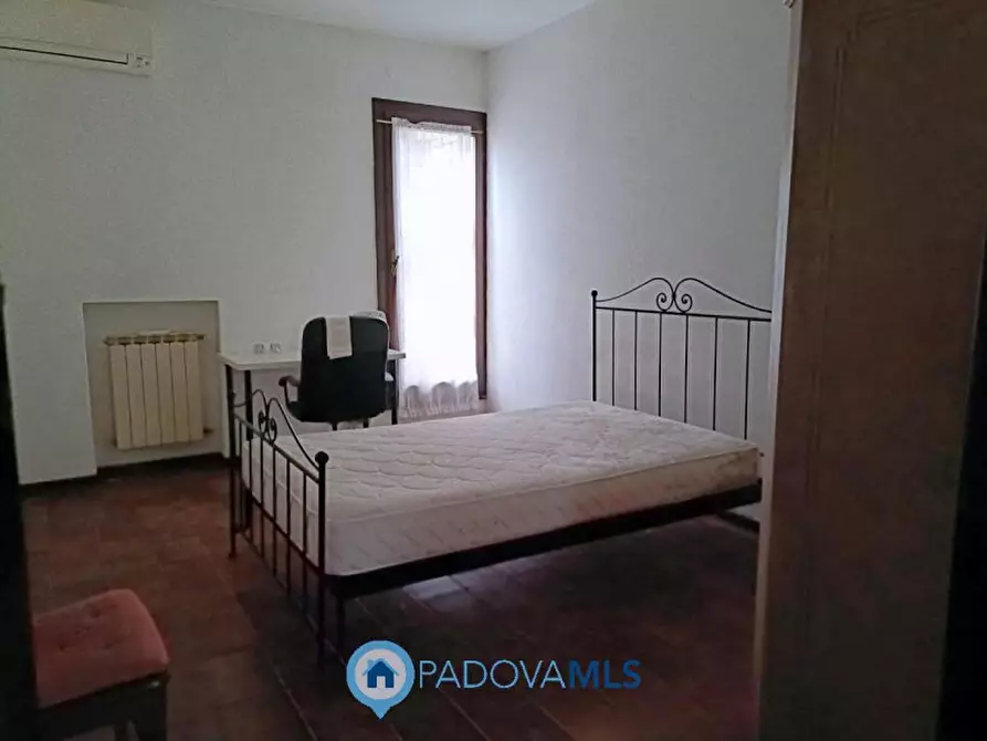 Immagine 19 di Casa bifamiliare in vendita  in Via Friuli a Selvazzano Dentro