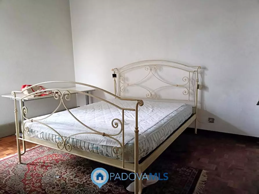 Immagine 20 di Casa bifamiliare in vendita  in Via Friuli a Selvazzano Dentro