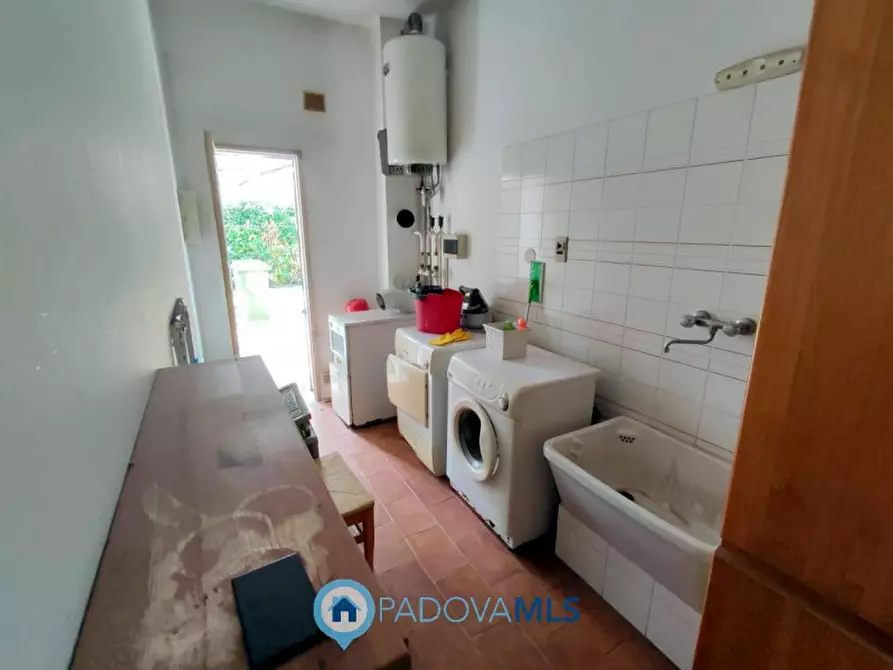 Immagine 22 di Casa bifamiliare in vendita  in Via Friuli a Selvazzano Dentro