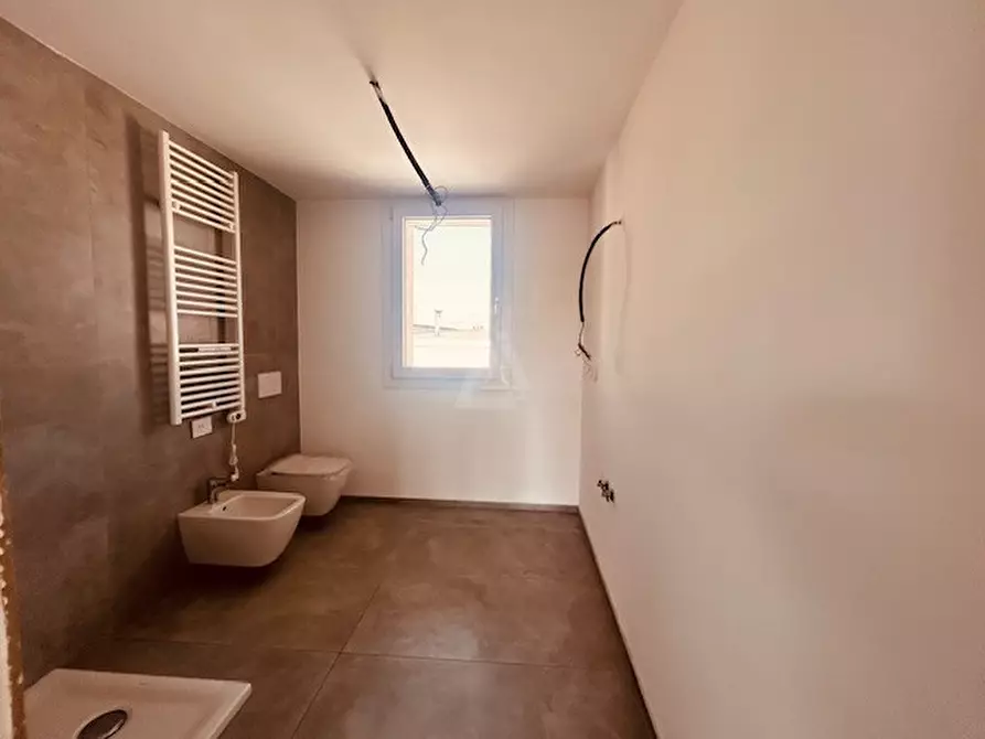 Immagine 7 di Appartamento in vendita  a Castelfranco Veneto