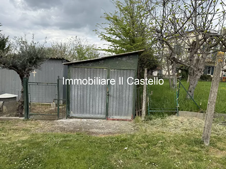 Immagine 13 di Villetta a schiera in vendita  in Via Manzoni 20 a Castiglione Del Lago