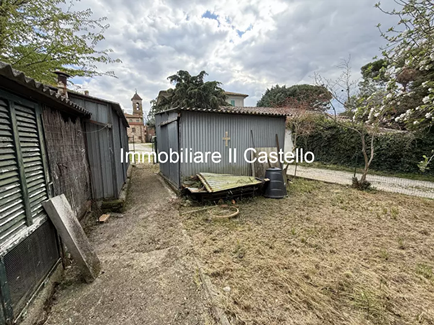 Immagine 14 di Villetta a schiera in vendita  in Via Manzoni 20 a Castiglione Del Lago