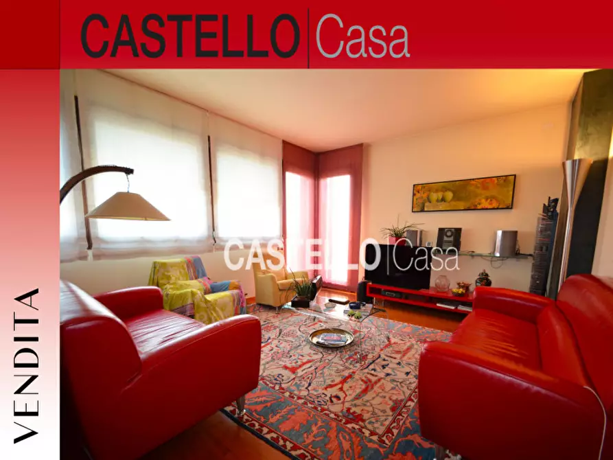 Immagine 2 di Attico in vendita  in via Amerigo Vespucci a Castelfranco Veneto