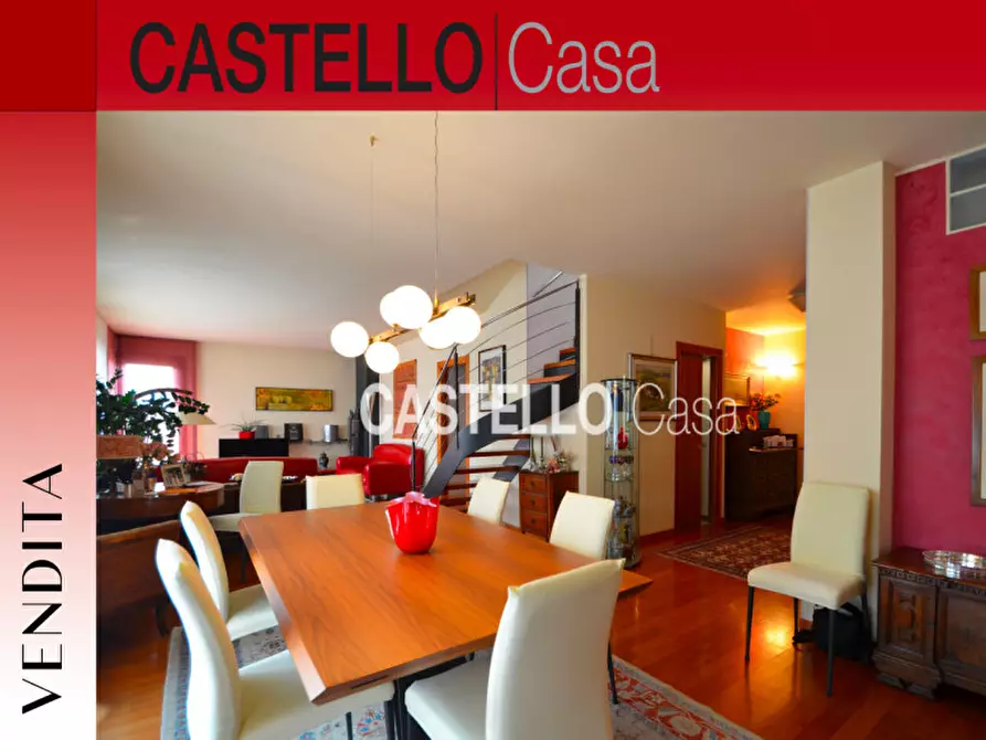 Immagine 4 di Attico in vendita  in via Amerigo Vespucci a Castelfranco Veneto