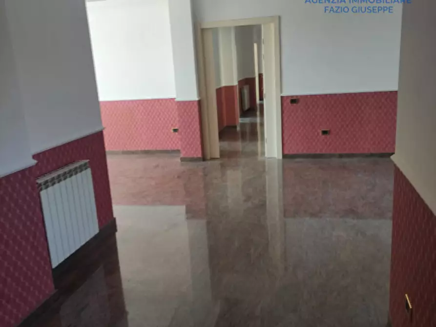 Immagine 5 di Appartamento in vendita  a Canicattì