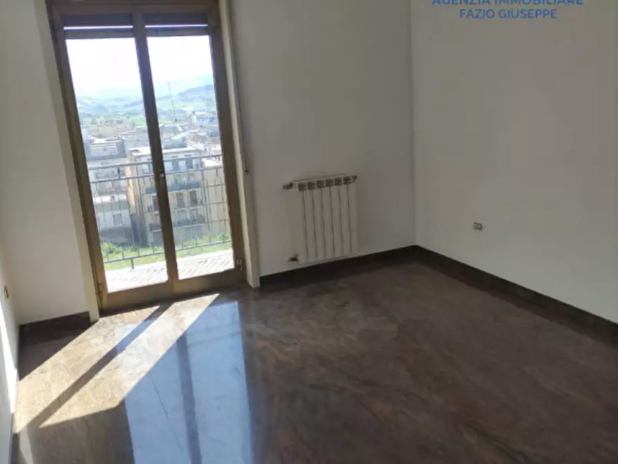 Immagine 6 di Appartamento in vendita  a Canicattì