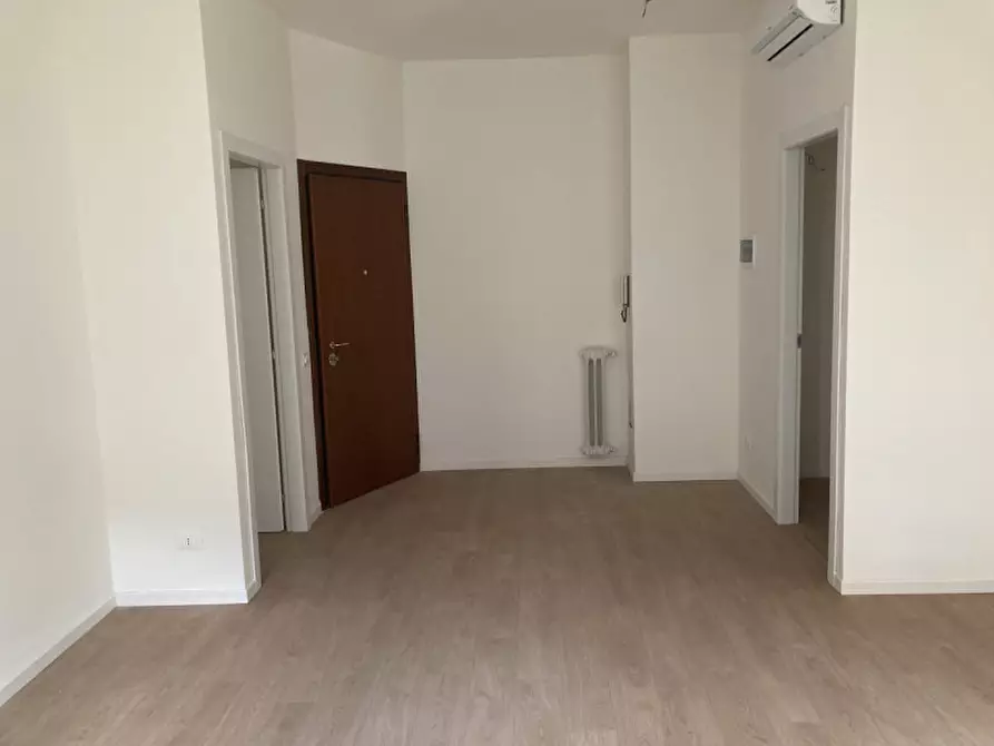 Immagine 2 di Appartamento in vendita  a Vicenza